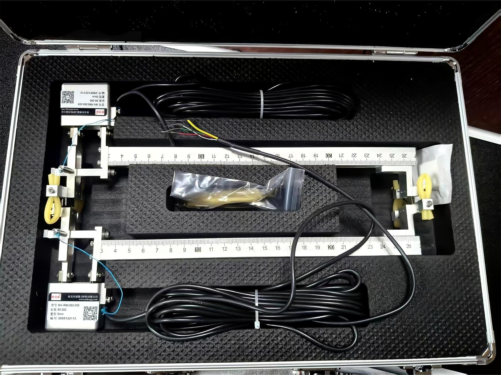 MK8100鋼筋機(jī)械連接殘余變形測試儀